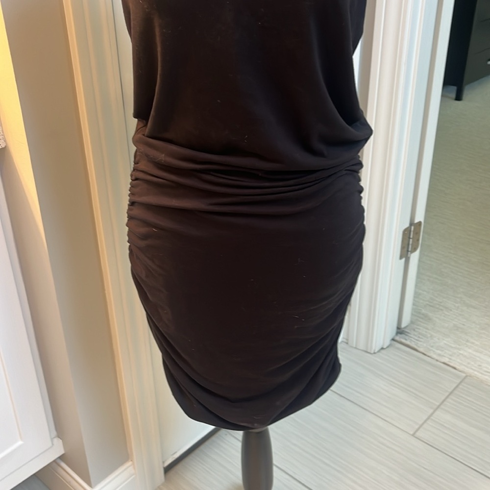 Athleta Small v neck rouched fitted black dress Size Small - Picture 4 of 9